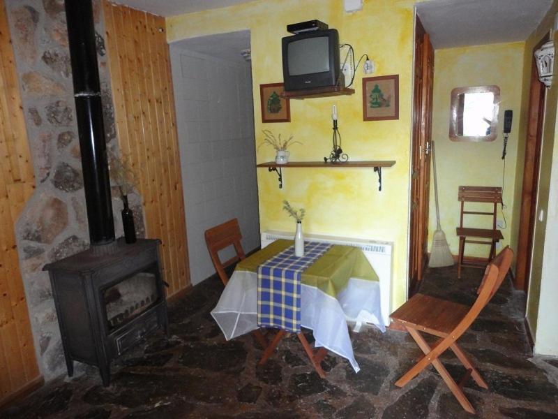 Hotel Rural Los Quinones Peralejos de las Truchas Oda fotoğraf